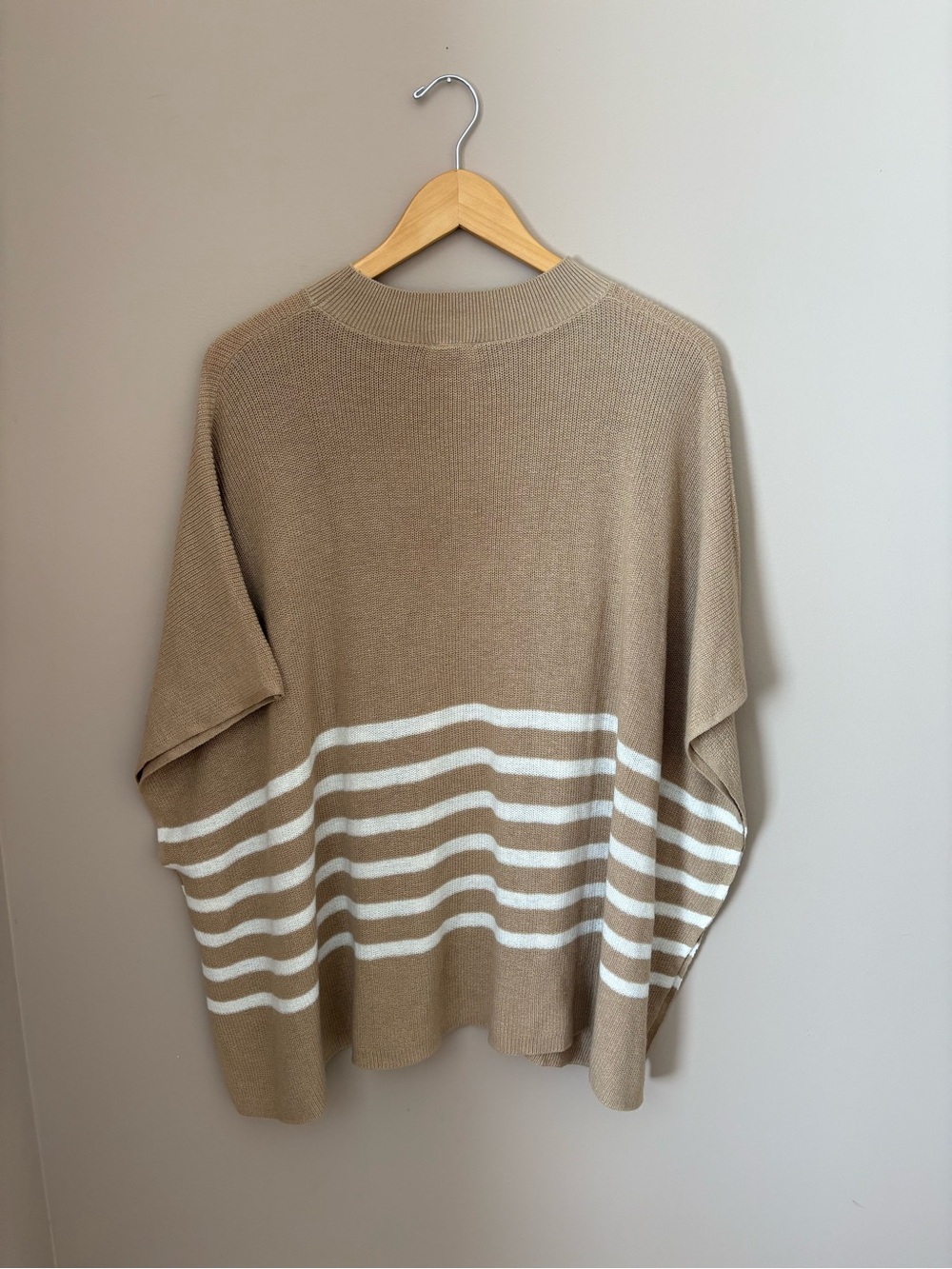 J.Crew Women’s One Size Classic Camel Striped Knit Poncho Sweater - Picture 5 of 5